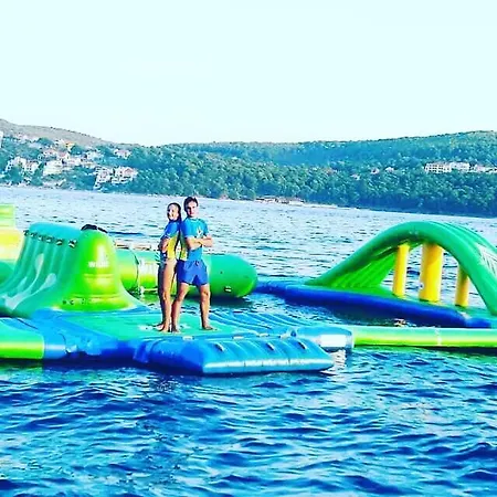 First Row To The Sea - Ideal For Families - Sea At Your Doorstep - House Sisko Hébergement de vacances Trogir