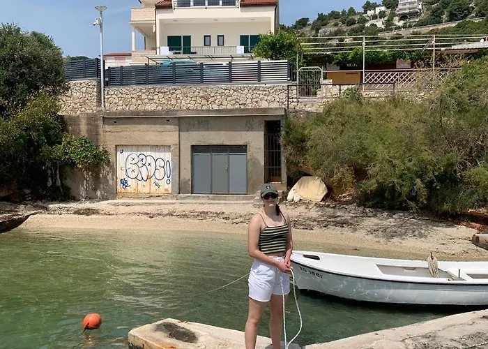First Row To The Sea - Ideal For Families - Sea At Your Doorstep - House Sisko Сasa de vacaciones