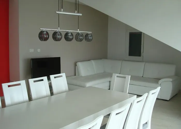 First Row To The Sea - Ideal For Families - Sea At Your Doorstep - House Sisko