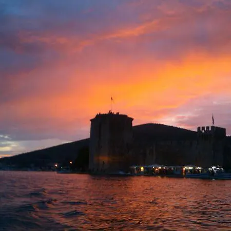 First Row To The Sea - Ideal For Families - Sea At Your Doorstep - House Sisko *