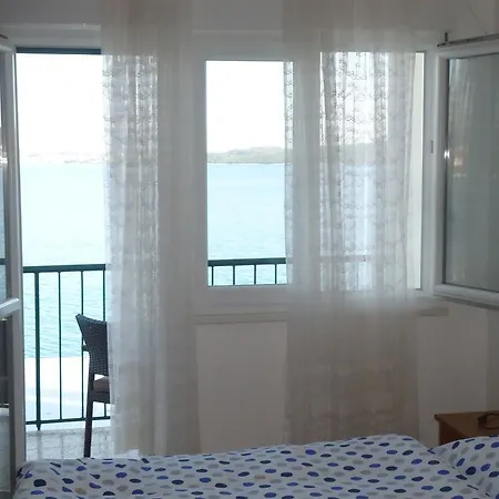 First Row To The Sea - Ideal For Families - Sea At Your Doorstep - House Sisko Nyaraló *