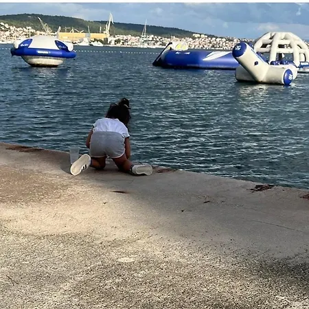 Beachfront - Wake Up To The Sea - House Sisko Trogir