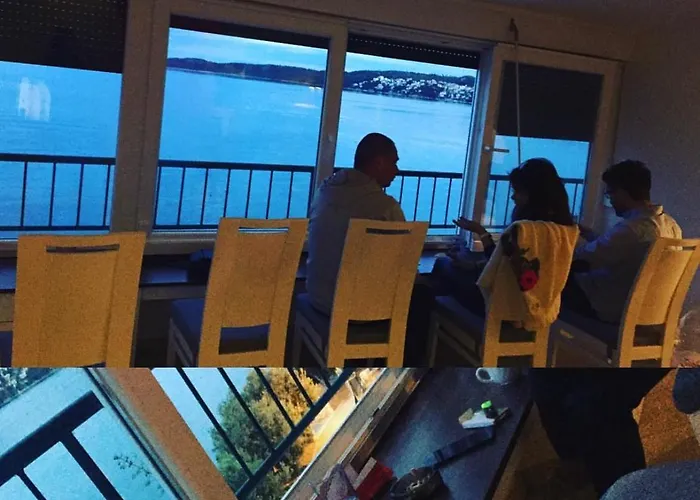 First Row To The Sea - Ideal For Families - Sea At Your Doorstep - House Sisko Trogir